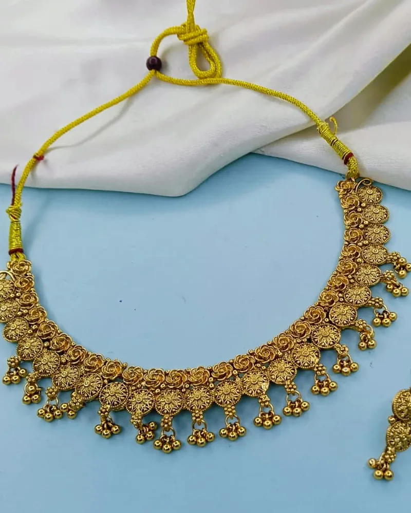Gulmohar Antique Rose Necklace Set
