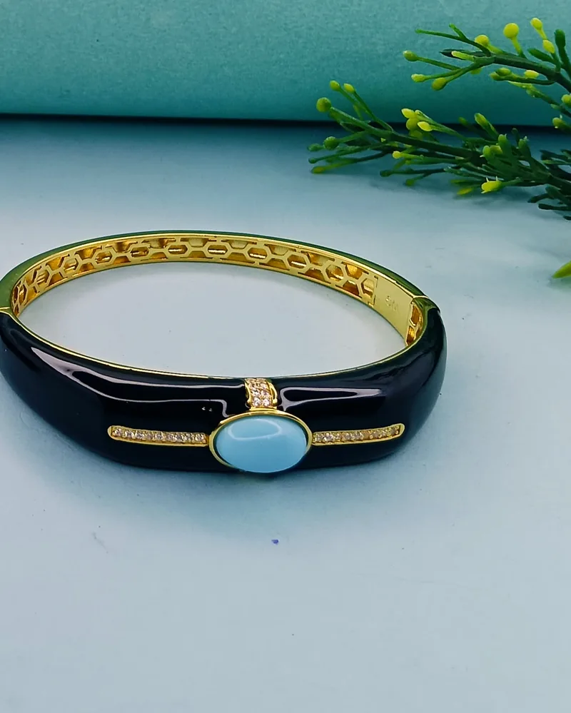 Madhuri Bracelet